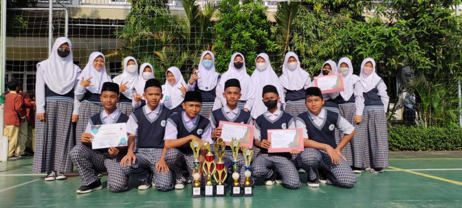 MTs Al-Istiqlal Juara 1 Badminton Putra dan juara 3 Hadang Putri – Pekan Olah Raga Seni Madrasah MTs Al-Istiqlal Juara 1 Badminton Putra dan juara 3 Hadang Putri – Pekan Olah Raga Seni Madrasah